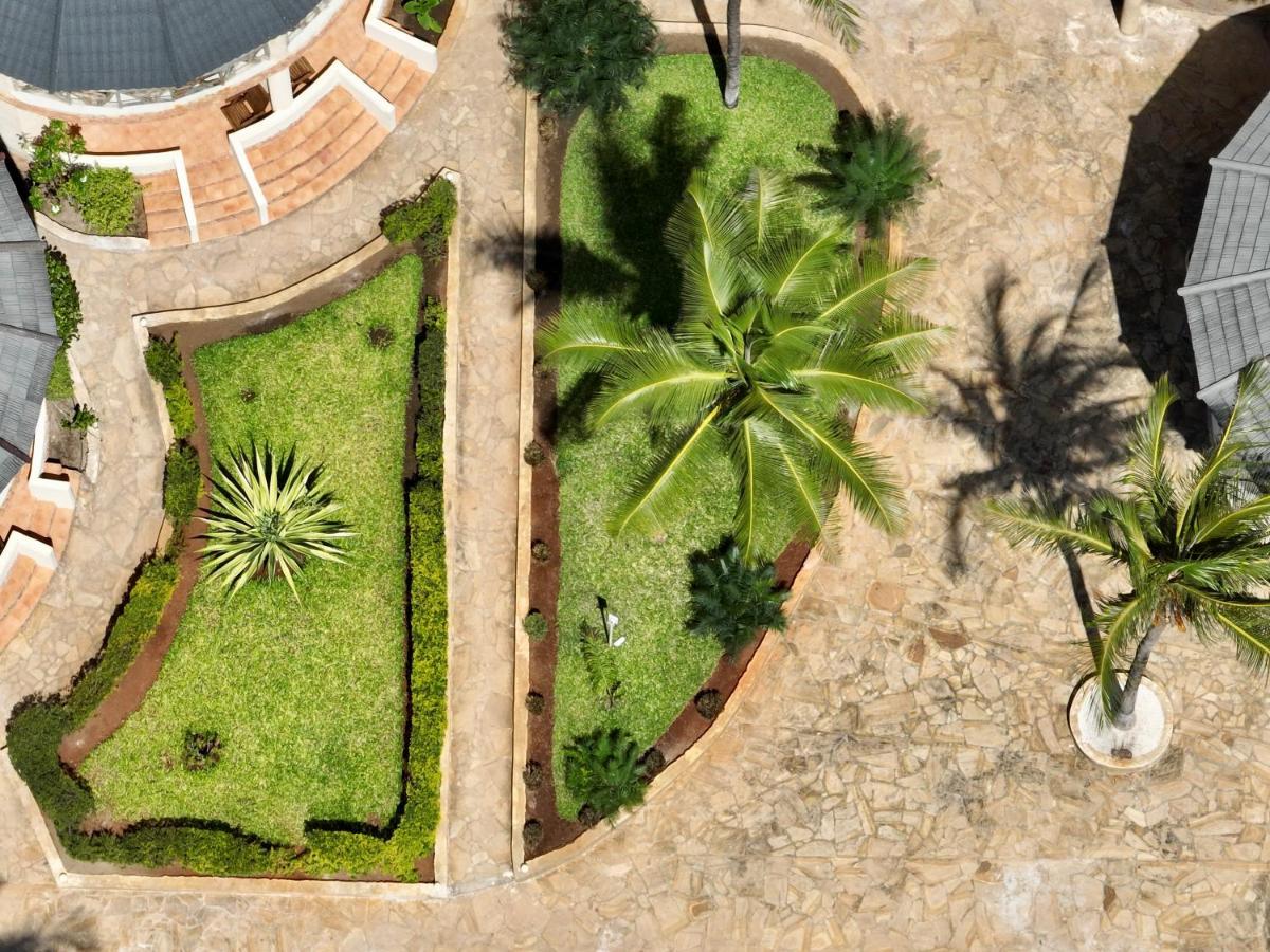Hotel Zula Zanzibar à Paje Extérieur photo