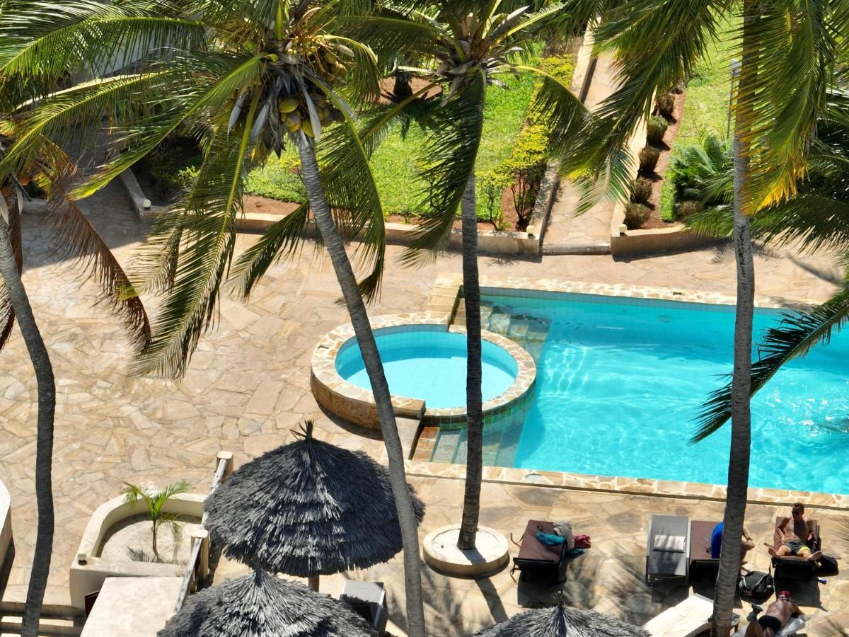 Hotel Zula Zanzibar à Paje Extérieur photo